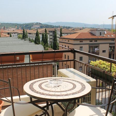 Re Lear Lägenhet Verona Exteriör bild