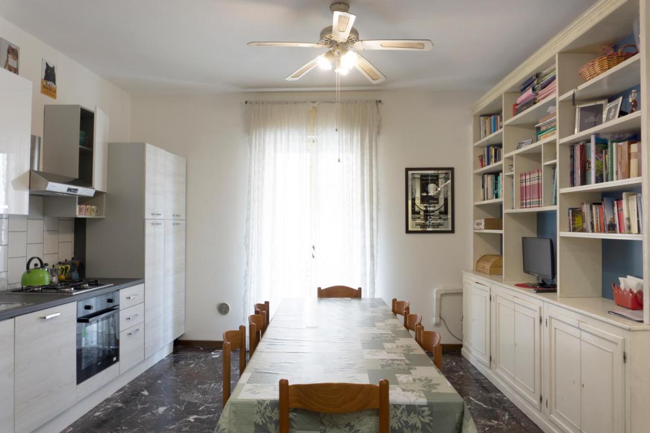 Re Lear Lägenhet Verona Exteriör bild