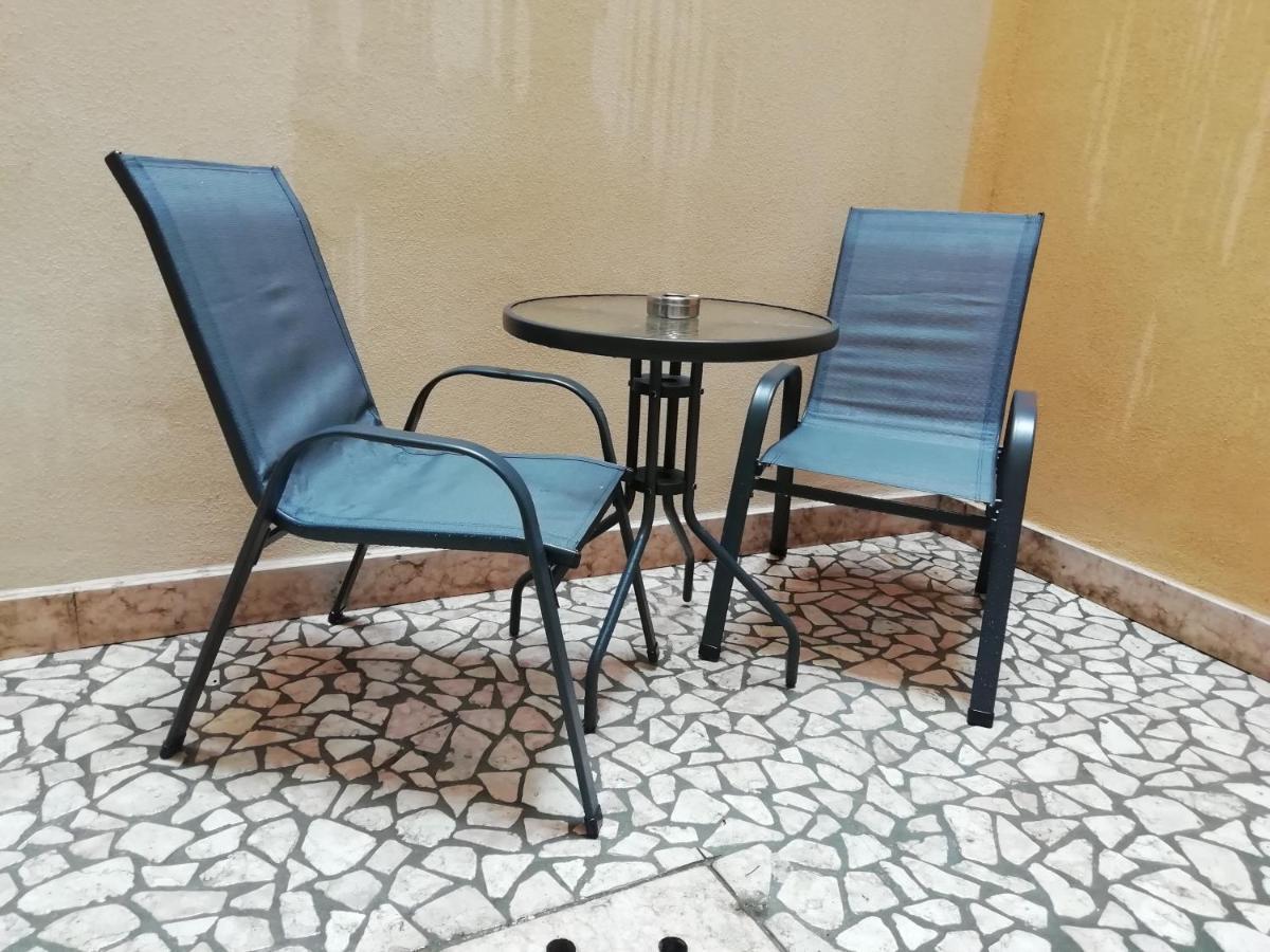 Re Lear Lägenhet Verona Exteriör bild