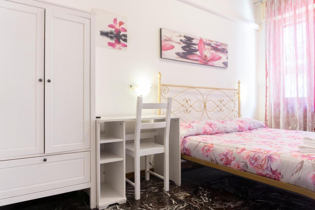 Re Lear Lägenhet Verona Exteriör bild