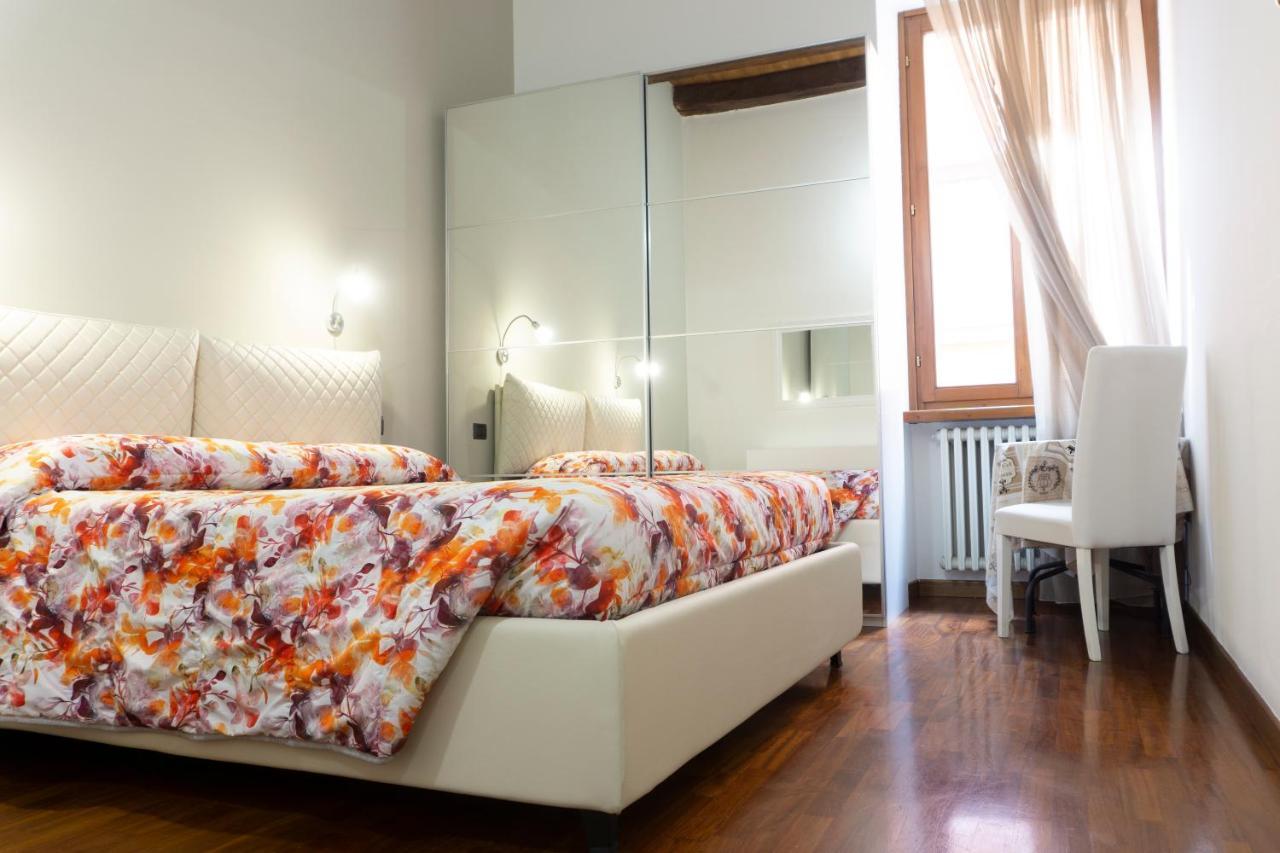 Re Lear Lägenhet Verona Exteriör bild